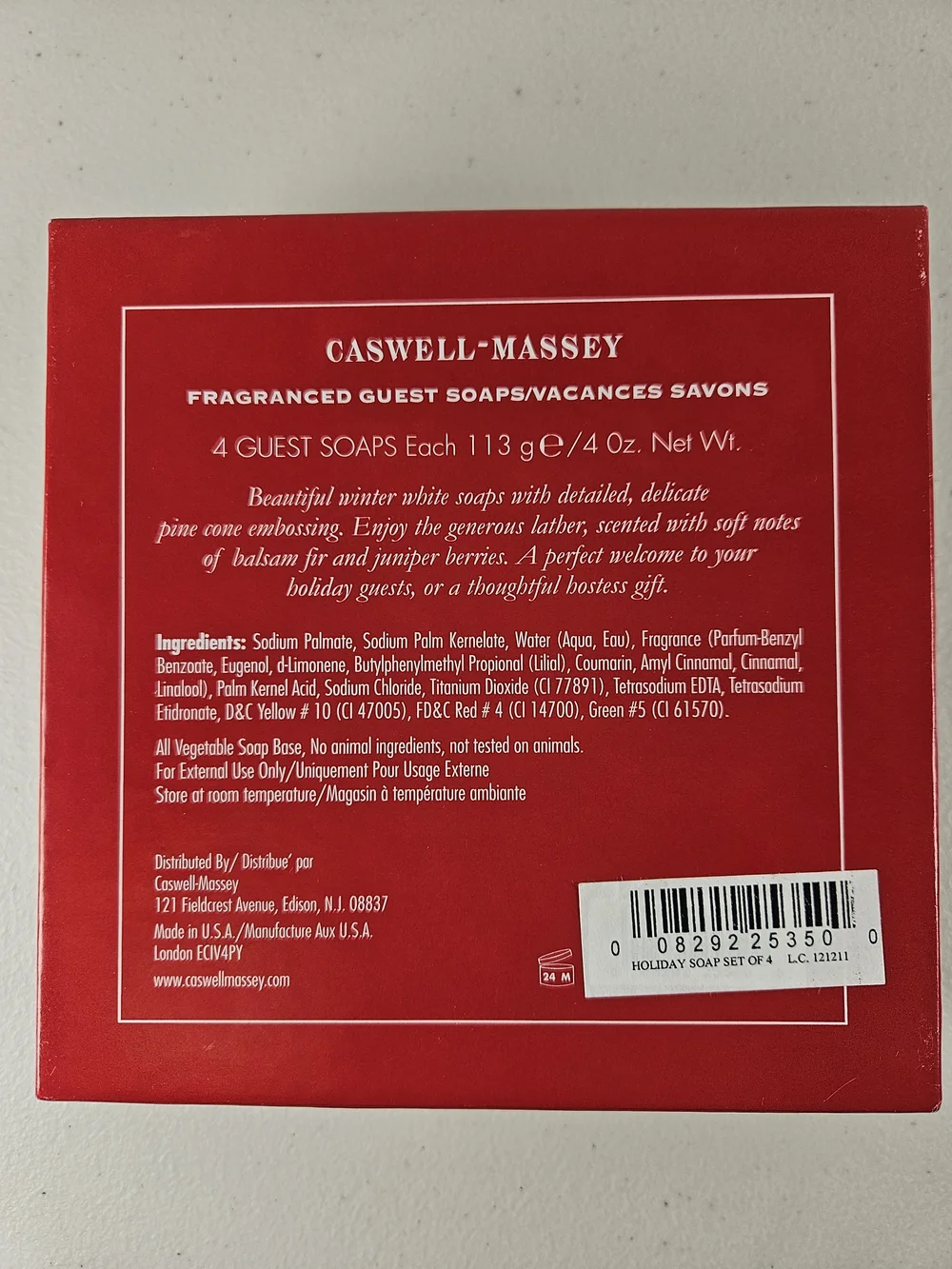 Caswell-Masset Fragranced Guest Soaps - White with Red Accent Brand New 4 Soaps